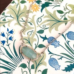 Kendra Scott necklace
